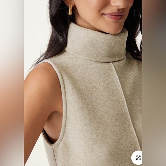 OGL FuzzLuxe Turtle Neck Split Hem Top heather Grey size small NWT - Picture 3 of 12